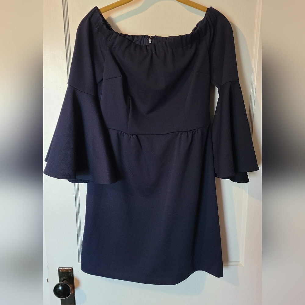 NWT TRINA TURK Off Shoulder Dress